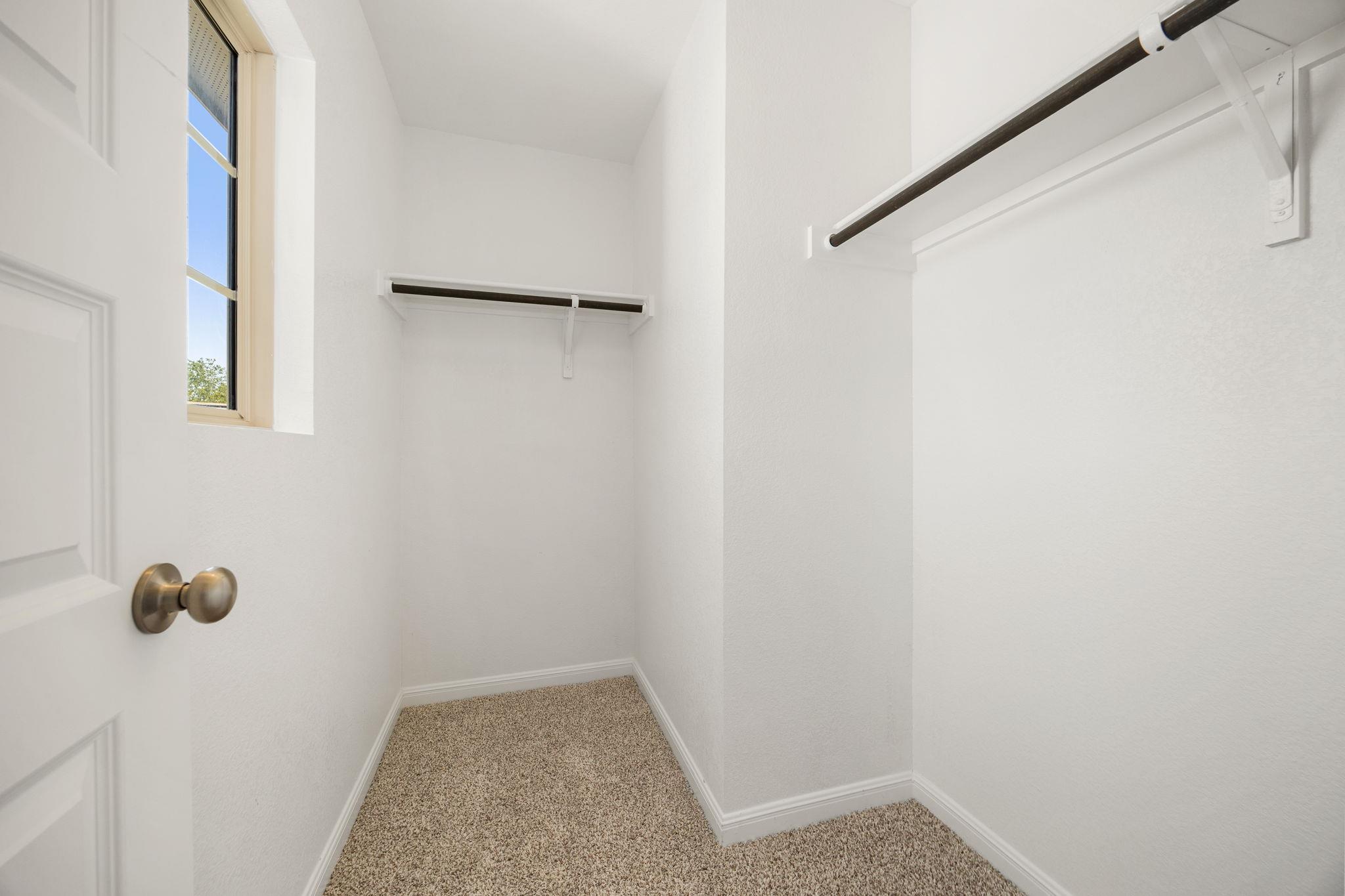 12512 Zenyatta Drive Buda TX 78610