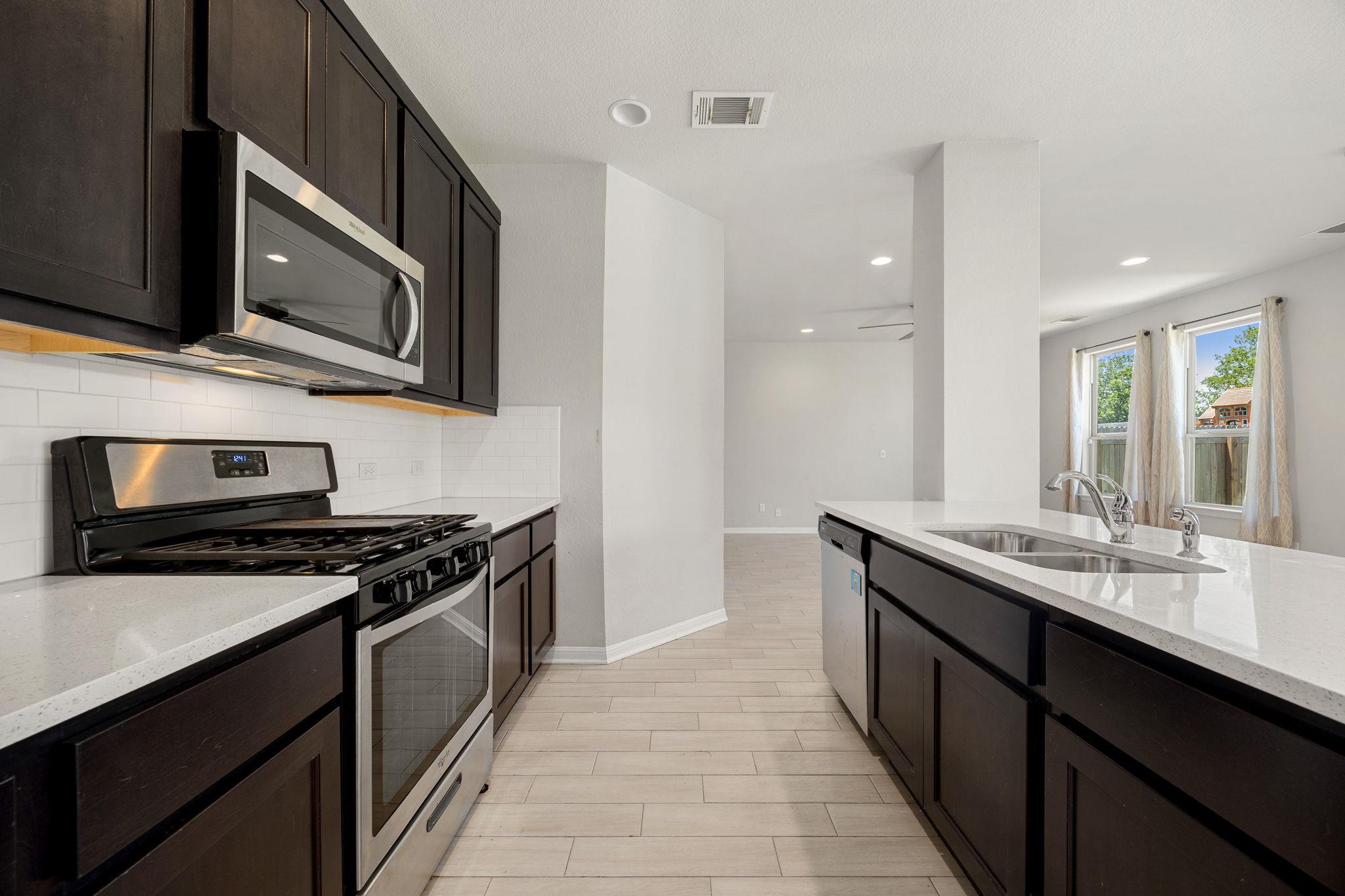 12512 Zenyatta Drive Buda TX 78610