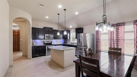102 N Pasture Cove Hutto TX 78634