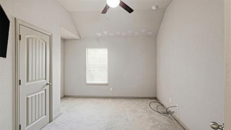102 N Pasture Cove Hutto TX 78634