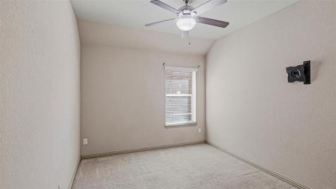 102 N Pasture Cove Hutto TX 78634