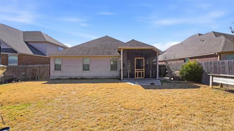 102 N Pasture Cove Hutto TX 78634