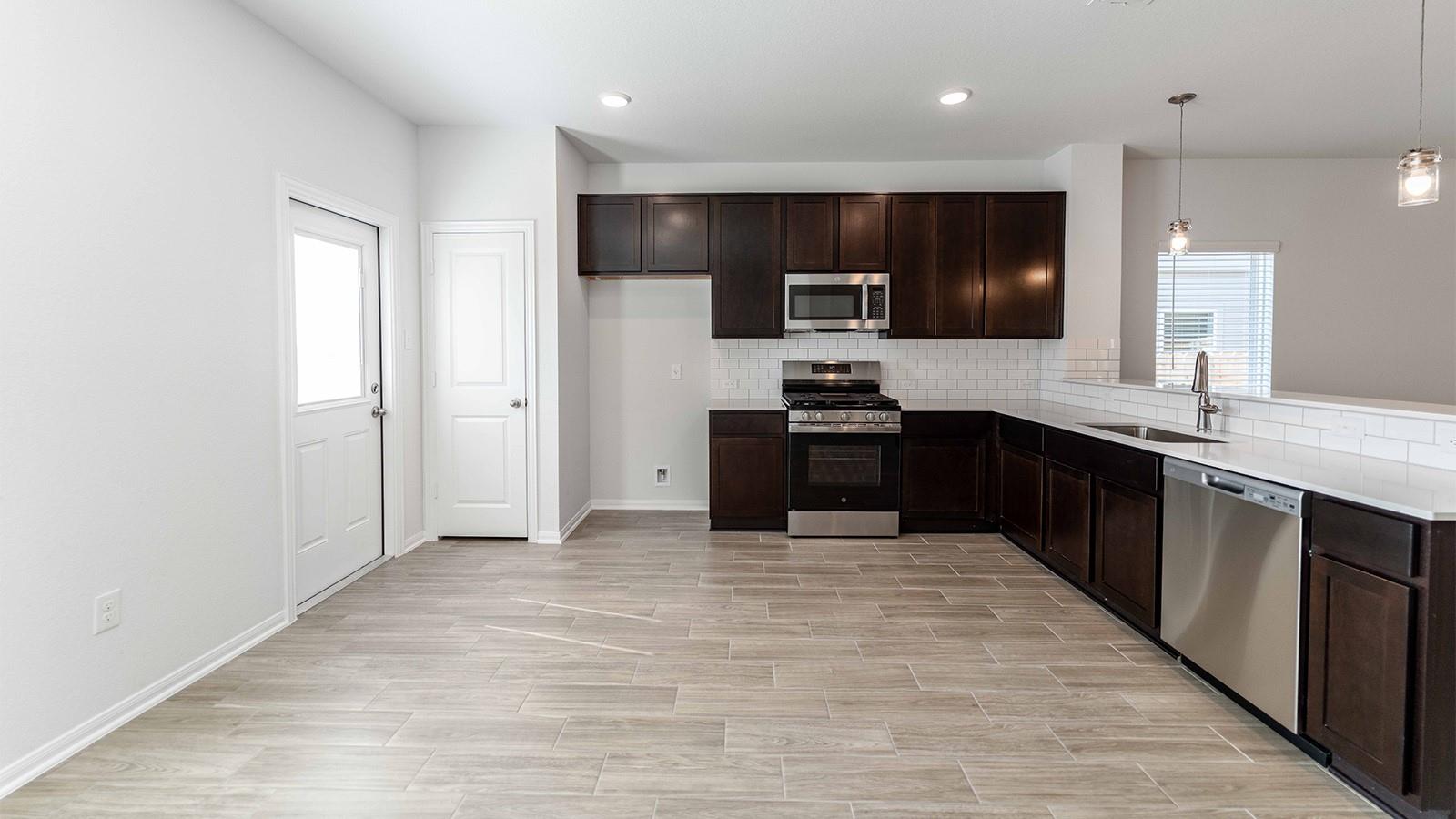 13605 Endless Narrow Lane Elgin TX 78621