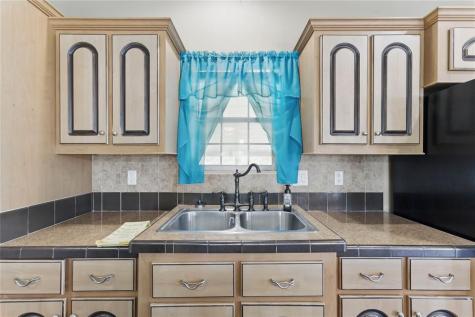 2792 Fm 535 Rosanky TX 78953