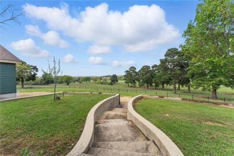 2792 Fm 535 Rosanky TX 78953