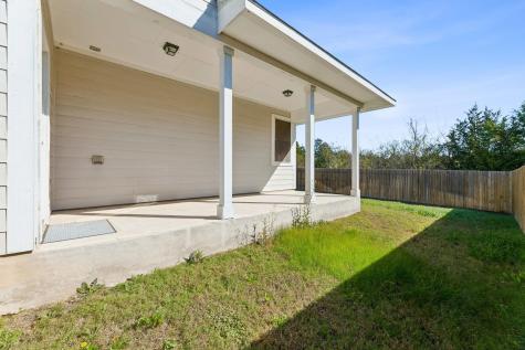 316 Insider Loop Elgin TX 78621