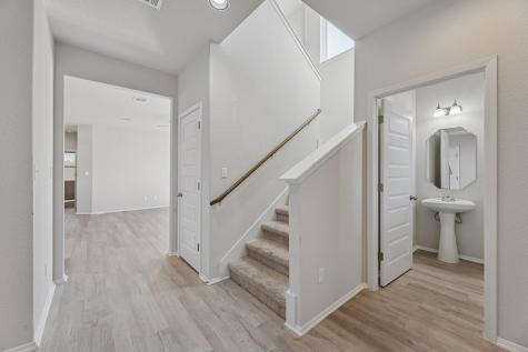 316 Insider Loop Elgin TX 78621
