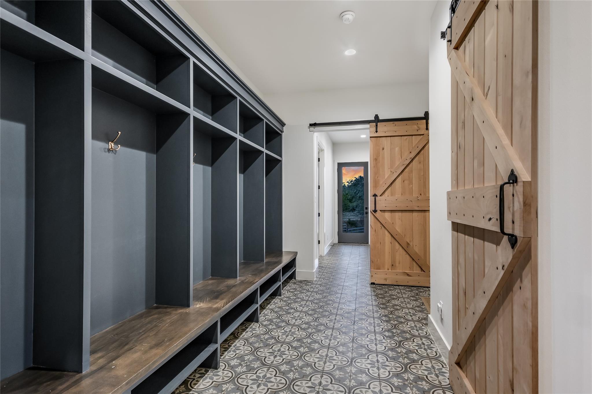 207 Gwendolyns Trail Wimberley TX 78676