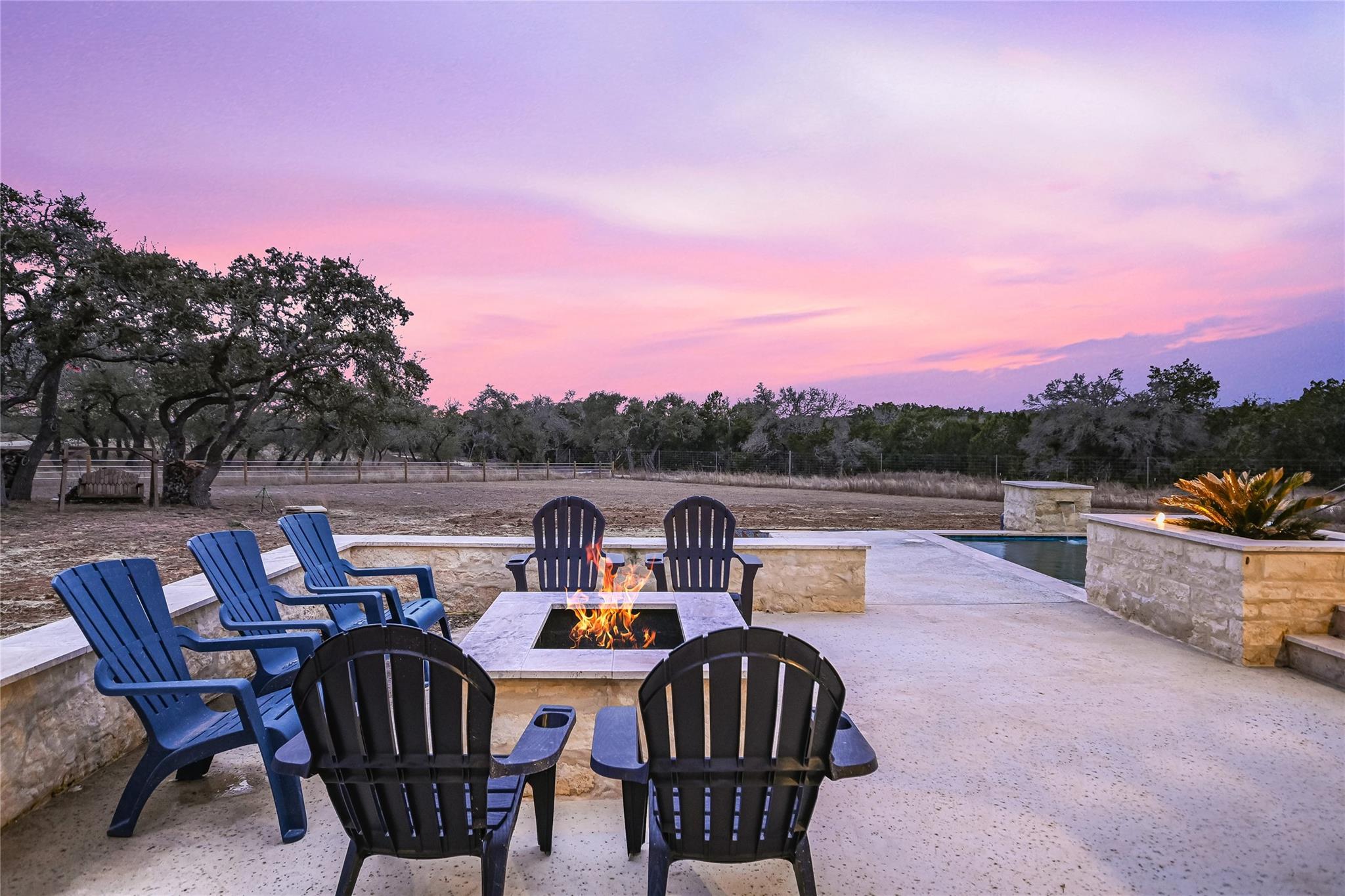 207 Gwendolyns Trail Wimberley TX 78676