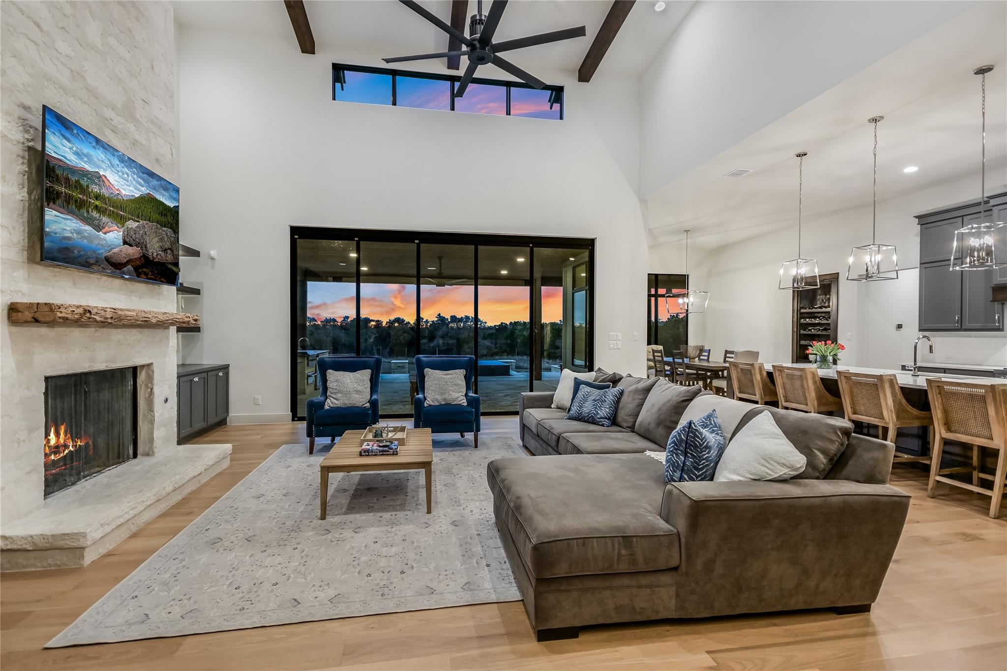 207 Gwendolyns Trail Wimberley TX 78676