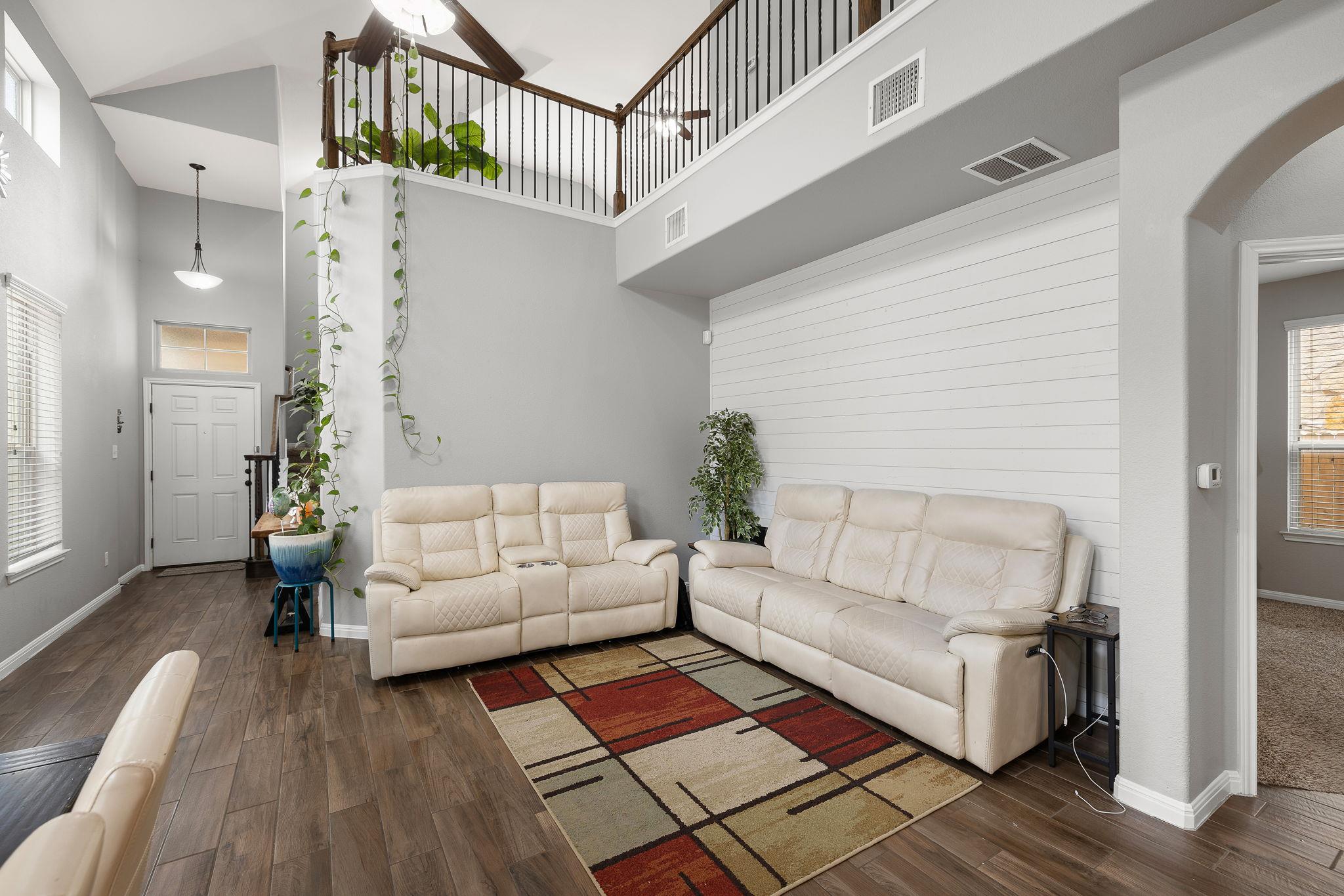 1401 Little Elm Trail Cedar Park TX 78613