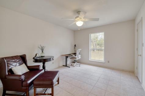 185 E Broken Tree Lane Smithville TX 78957