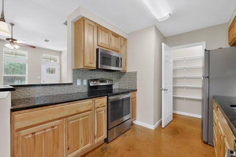 5 Las Flores Drive Wimberley TX 78676