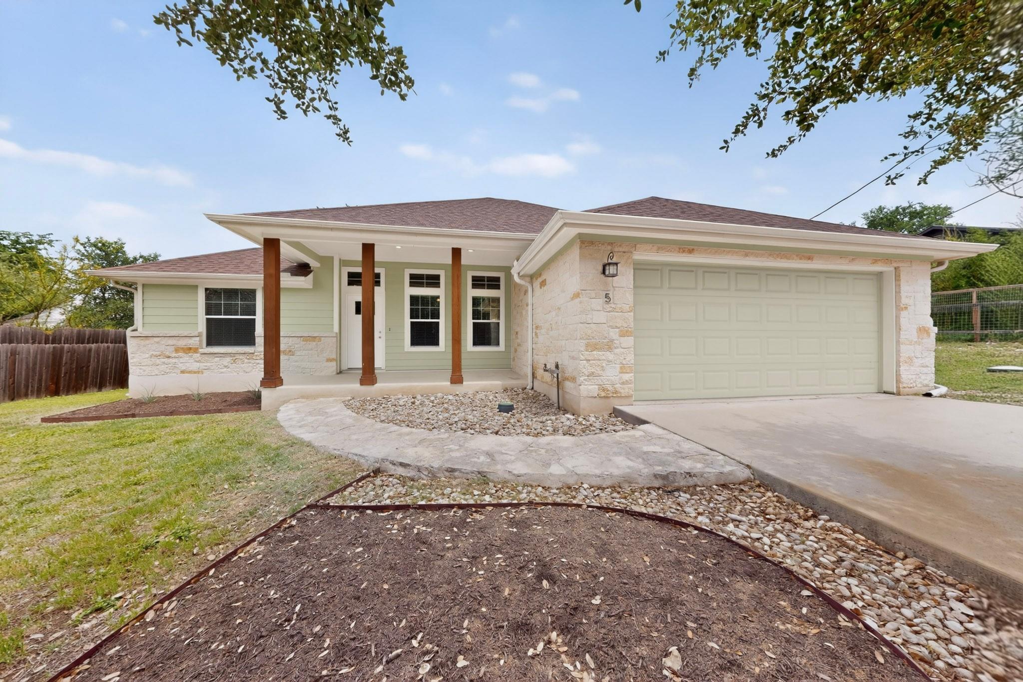 5 Las Flores Drive Wimberley TX 78676