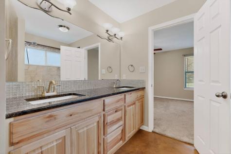 5 Las Flores Drive Wimberley TX 78676