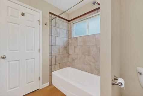 5 Las Flores Drive Wimberley TX 78676