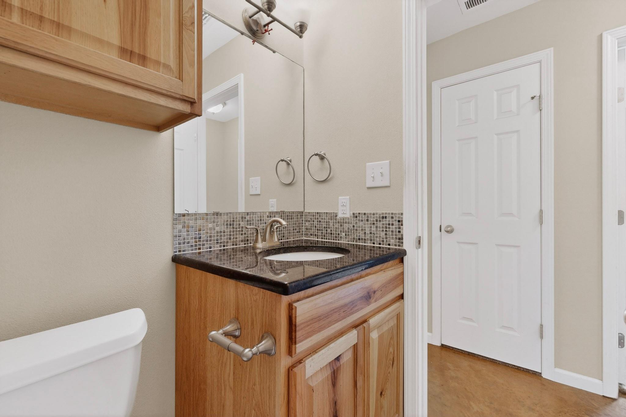 5 Las Flores Drive Wimberley TX 78676