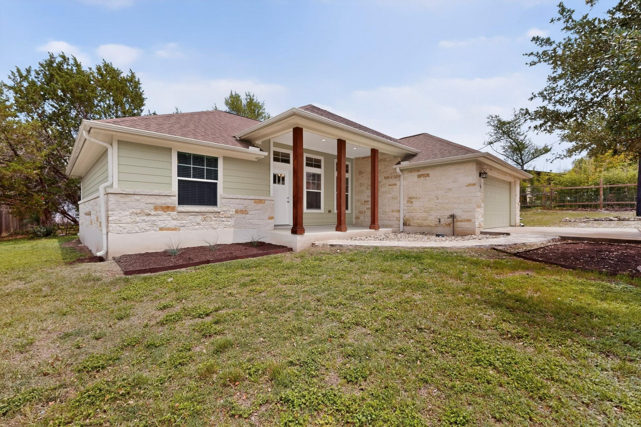 5 Las Flores Drive Wimberley TX 78676