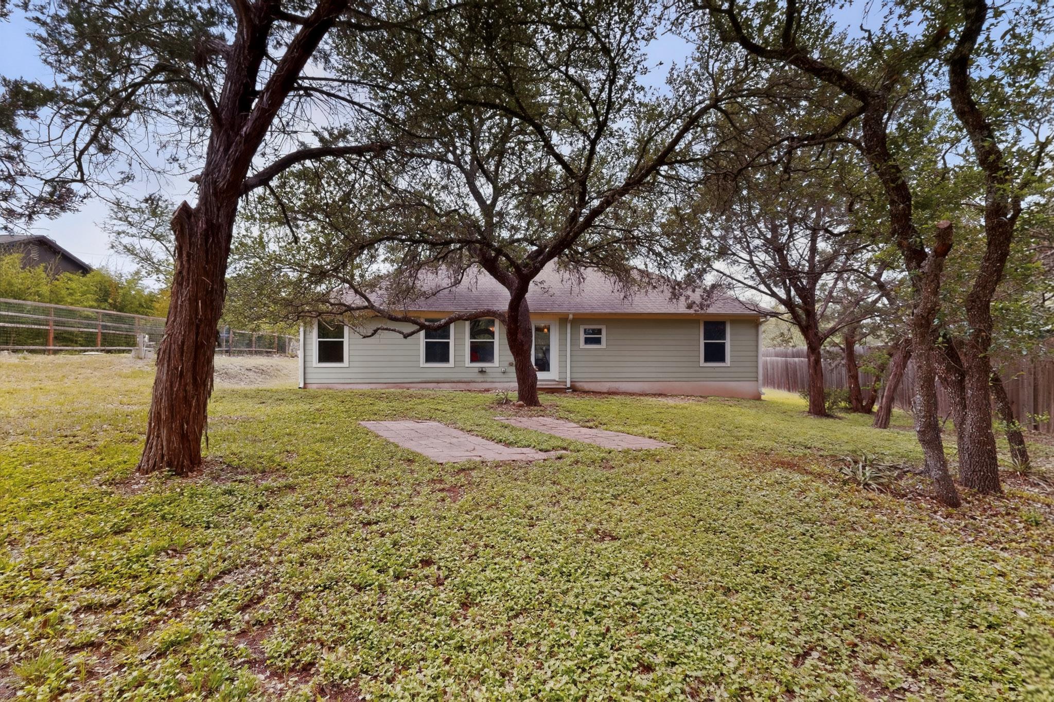 5 Las Flores Drive Wimberley TX 78676
