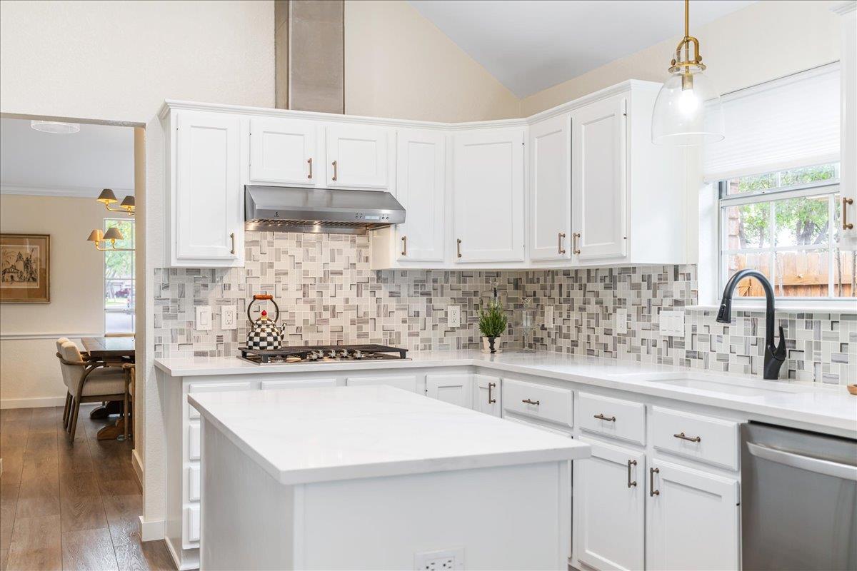 3616 Rocky Ford Drive Austin TX 78749