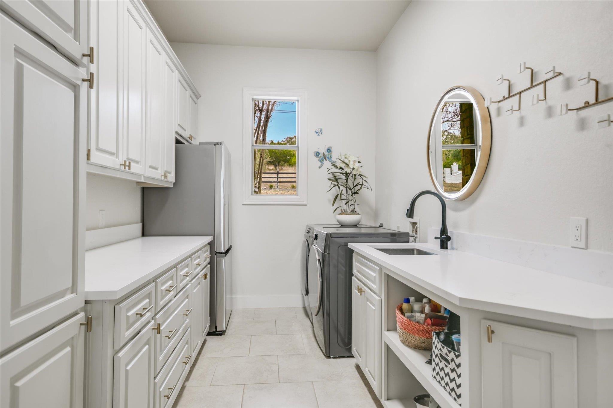 3410 Pawnee Pass S Austin TX 78738