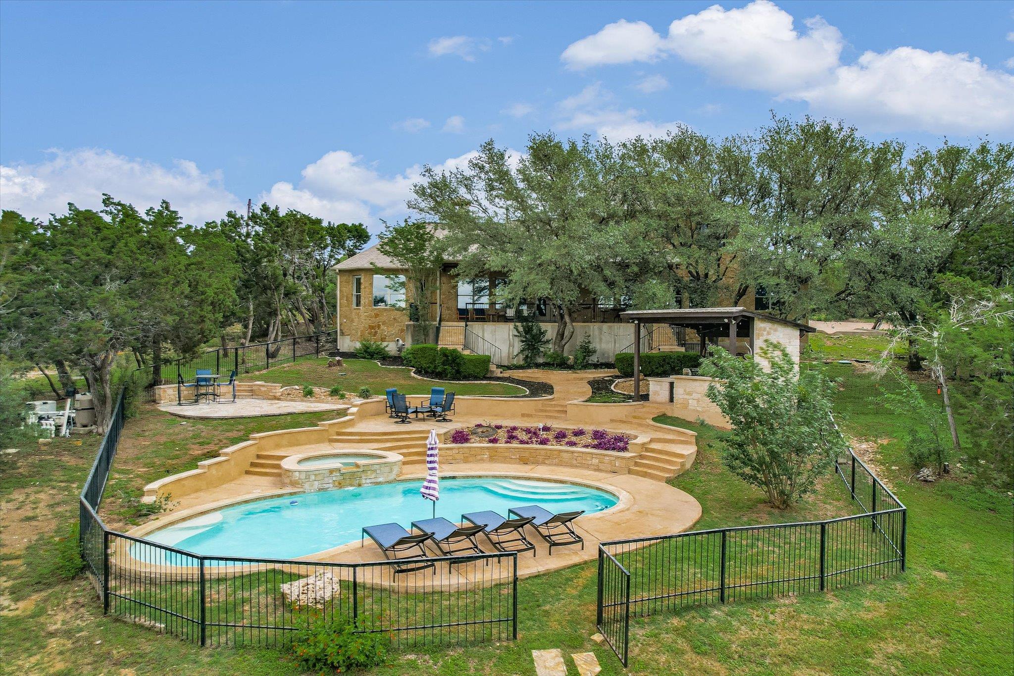 3410 Pawnee Pass S Austin TX 78738