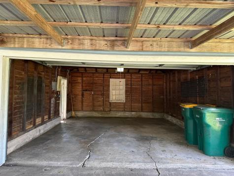 762 E Walnut Street La Grange TX 78945