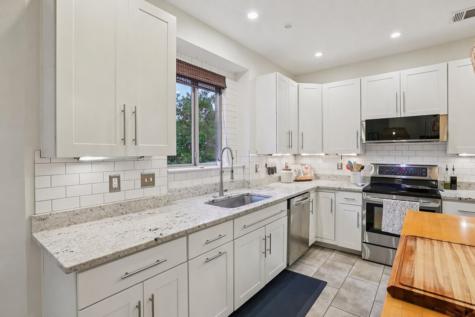 120 Pukoo Drive Bastrop TX 78602