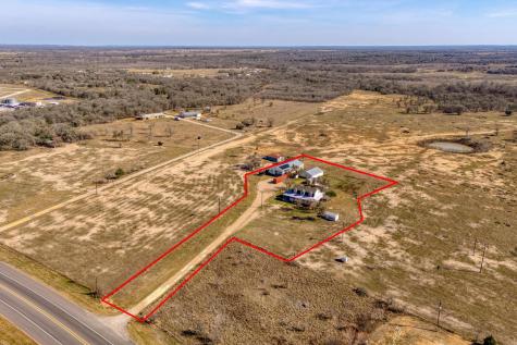 829 State Highway 21 Highway W Cedar Creek TX 78612