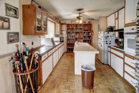 537 Leisure Lane Cedar Creek TX 78612