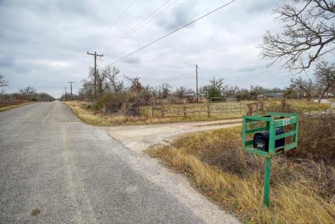 537 Leisure Lane Cedar Creek TX 78612