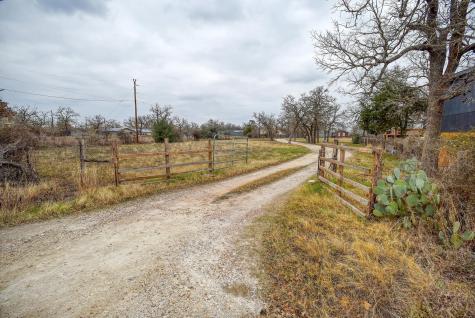 537 Leisure Lane Cedar Creek TX 78612