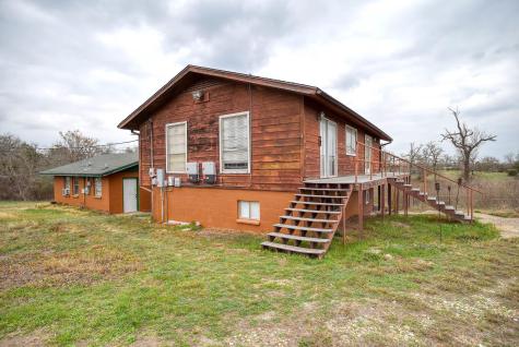 537 Leisure Lane Cedar Creek TX 78612