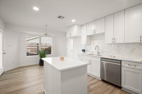 5828 Secrest Drive Austin TX 78759