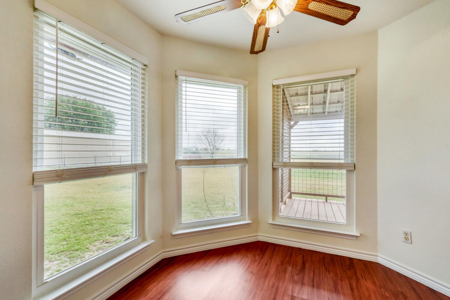 2601 Windy Ridge Road Taylor TX 76574