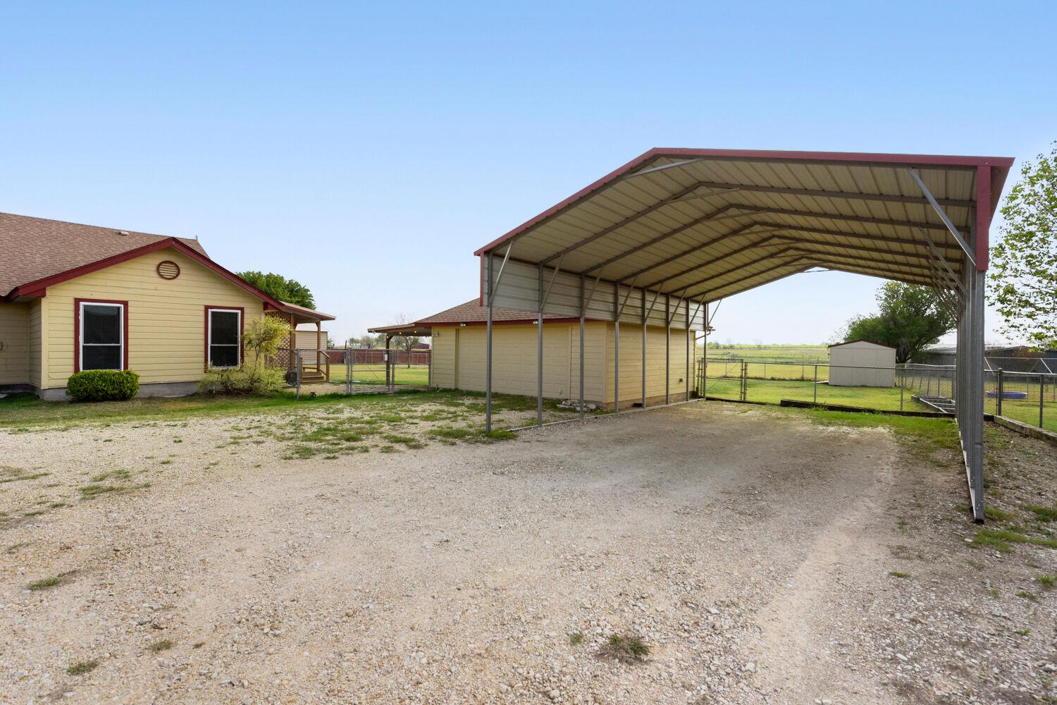 2601 Windy Ridge Road Taylor TX 76574