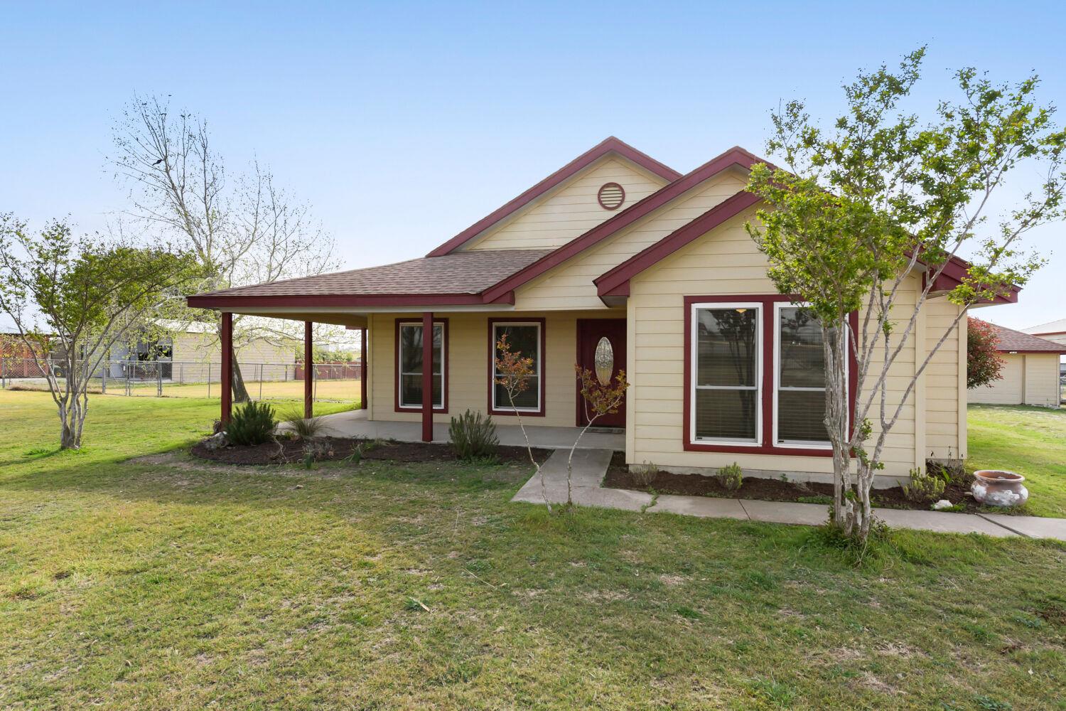 2601 Windy Ridge Road Taylor TX 76574