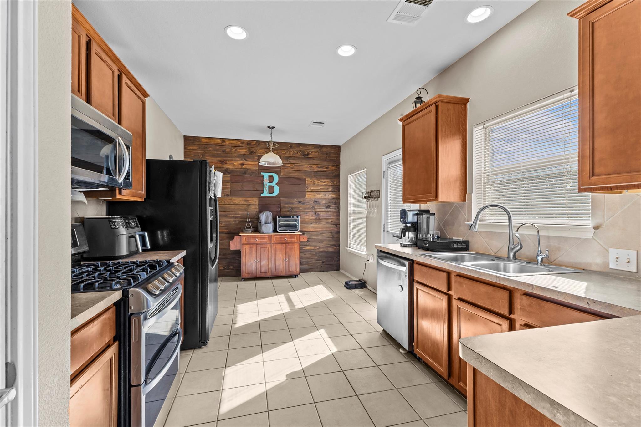 5709 Zachary Scott Street Austin TX 78747