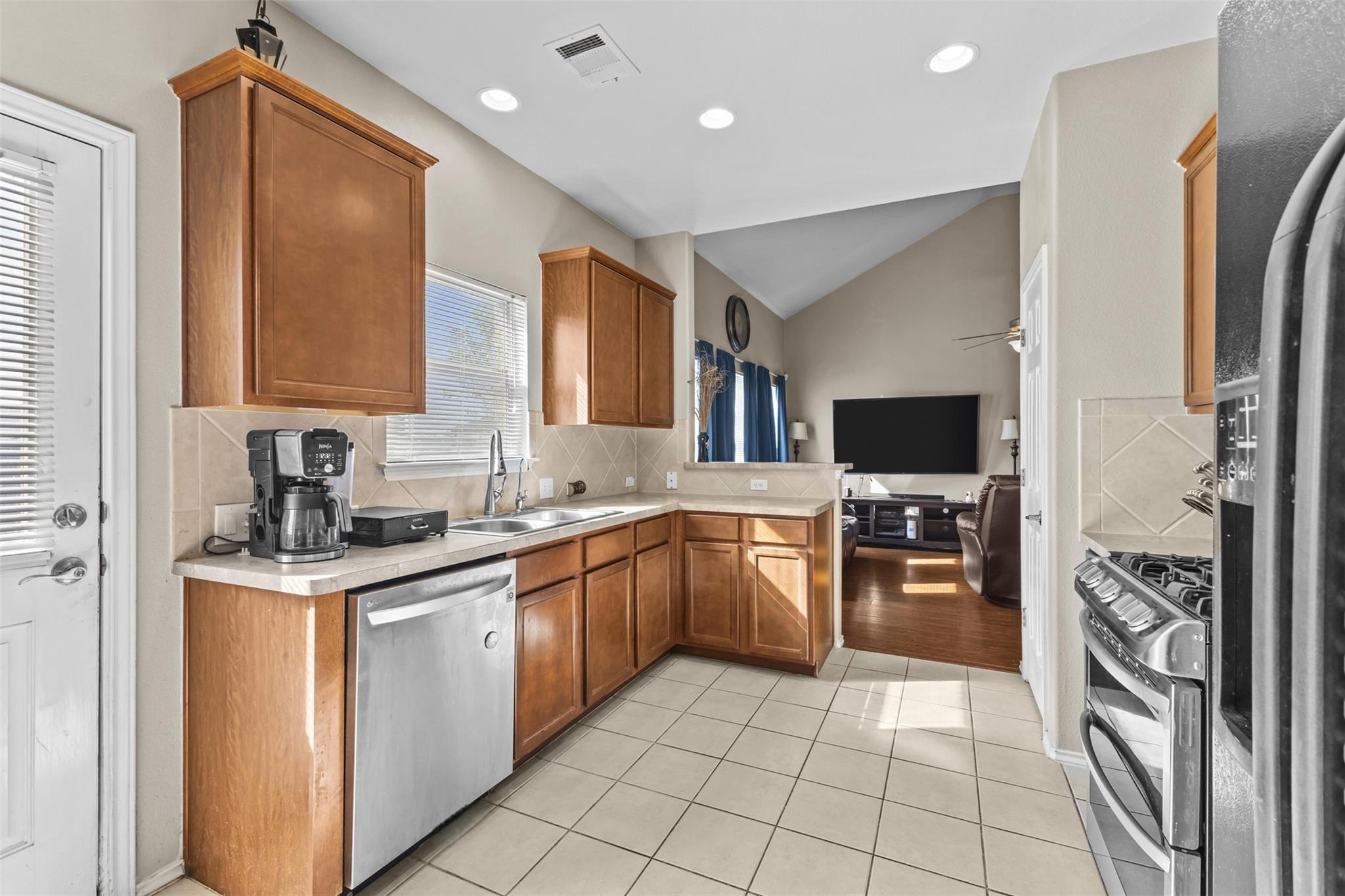 5709 Zachary Scott Street Austin TX 78747