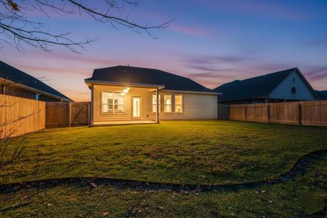 102 Plantain Drive Hutto TX 78634