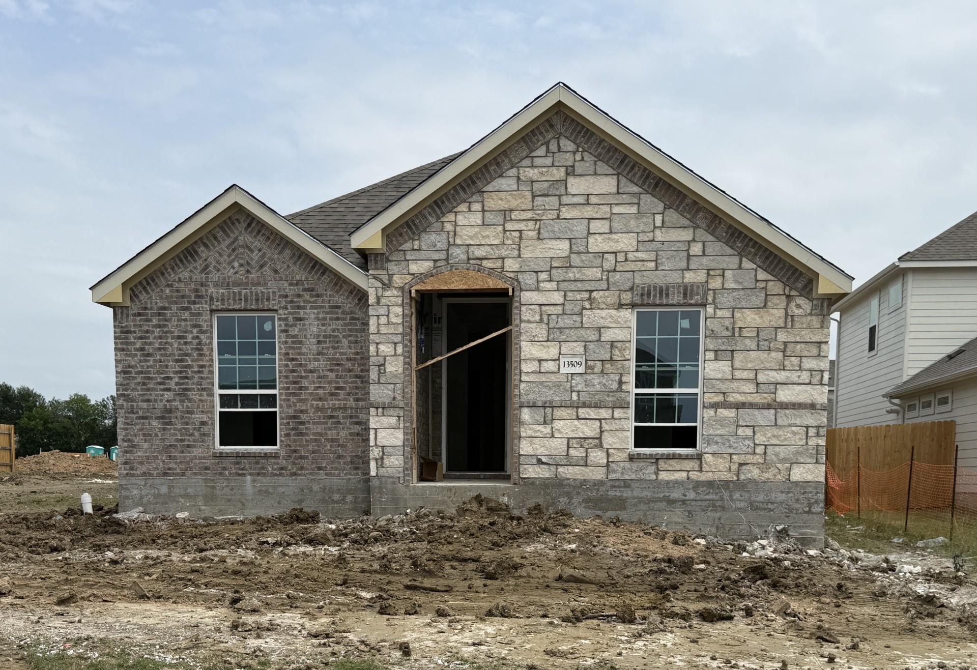 13509 Muny Parkway Elgin TX 78621