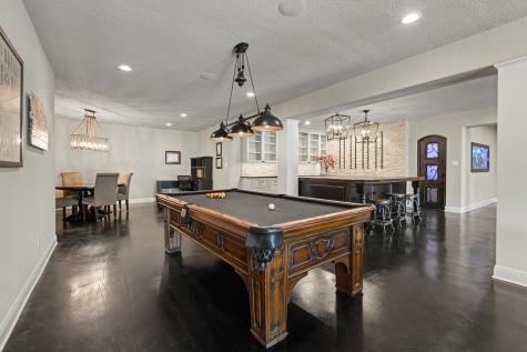 121 Burgess Lane Austin TX 78738