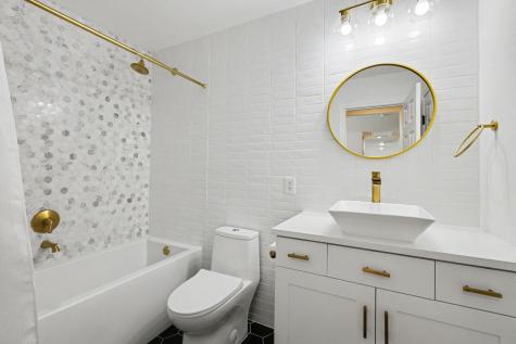 121 Burgess Lane Austin TX 78738