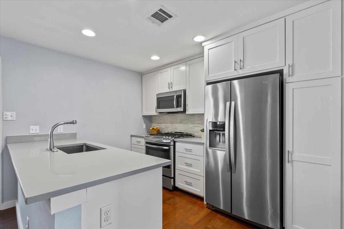 1005 Taffy Court Austin TX 78704