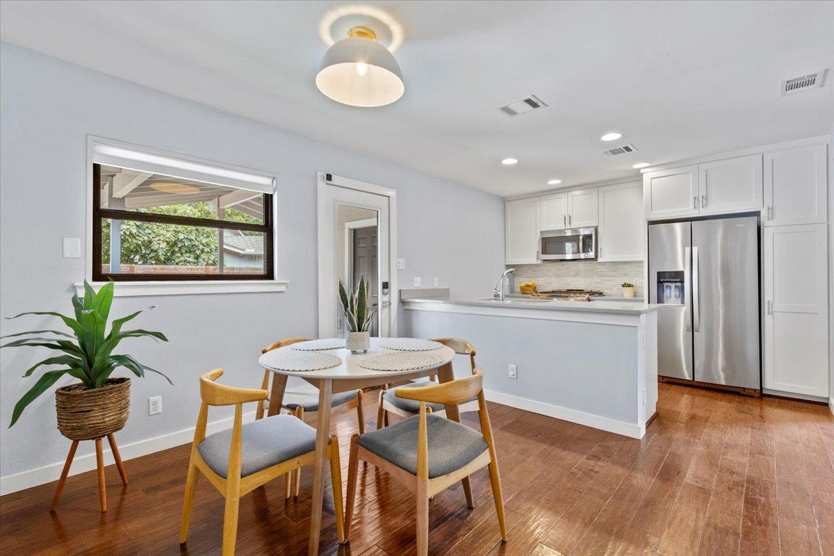 1005 Taffy Court Austin TX 78704