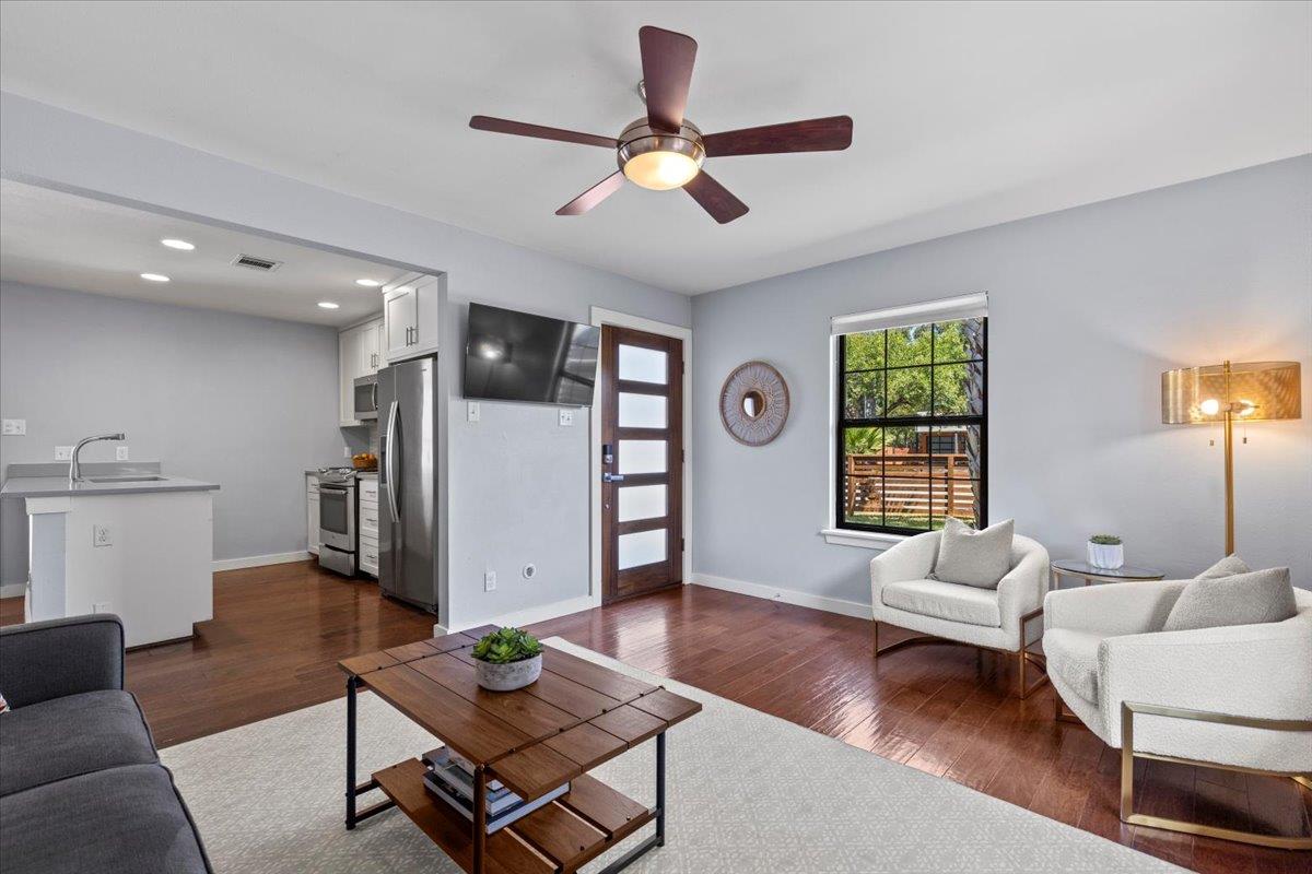 1005 Taffy Court Austin TX 78704
