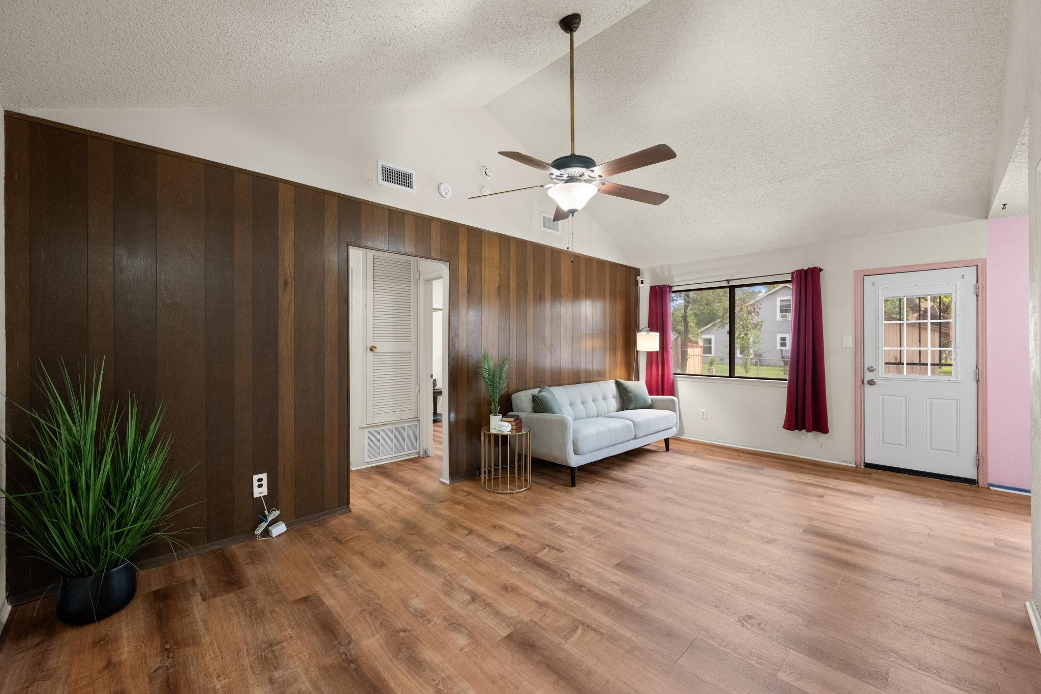 4714 Lambs Lane Austin TX 78744