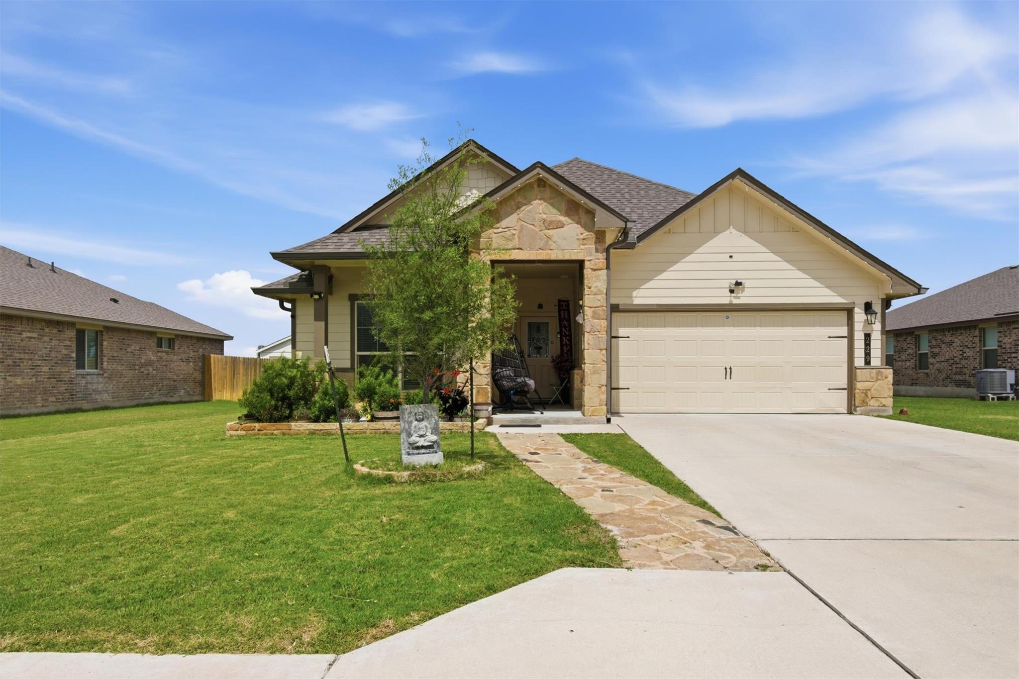 229 Cinnamon Loop Burnet TX 78611