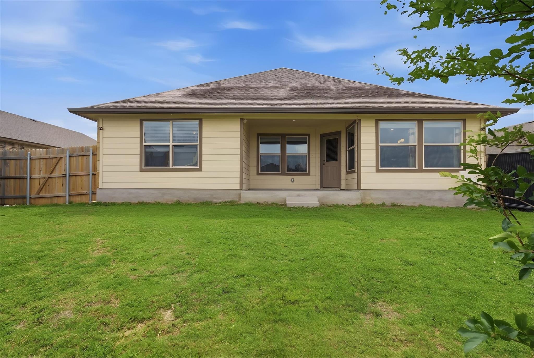 229 Cinnamon Loop Burnet TX 78611