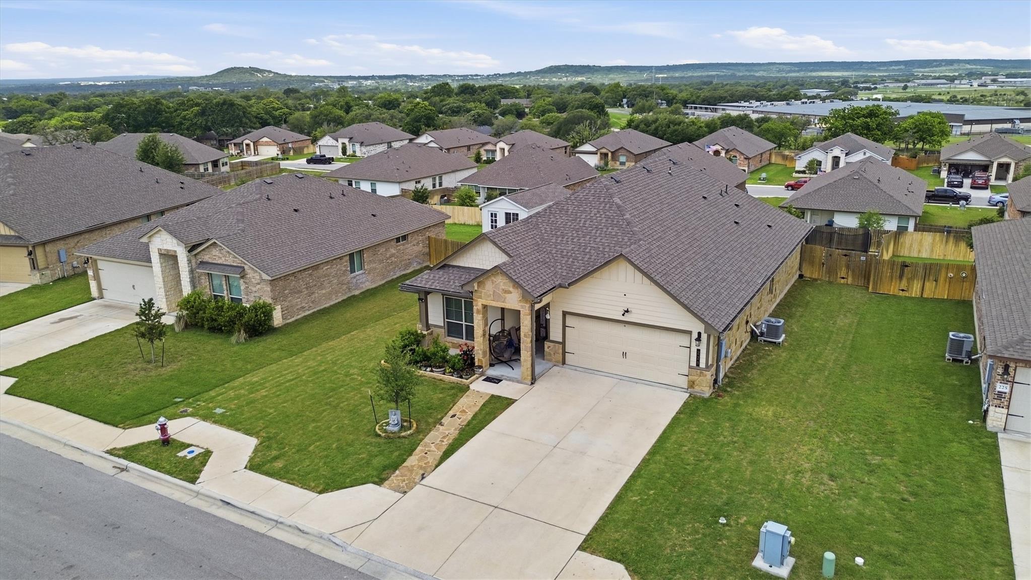 229 Cinnamon Loop Burnet TX 78611